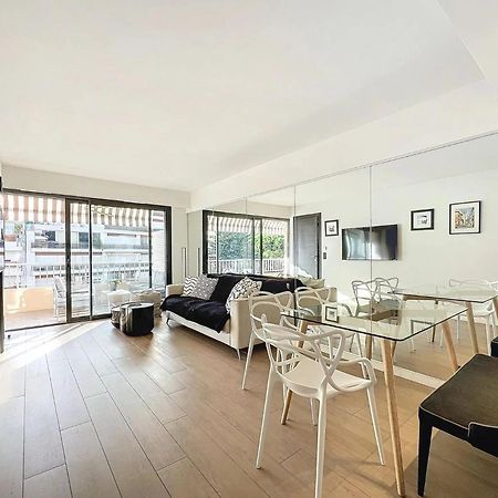 3P Between Croisette Beaches And Antibes Street Cannes Esterno foto